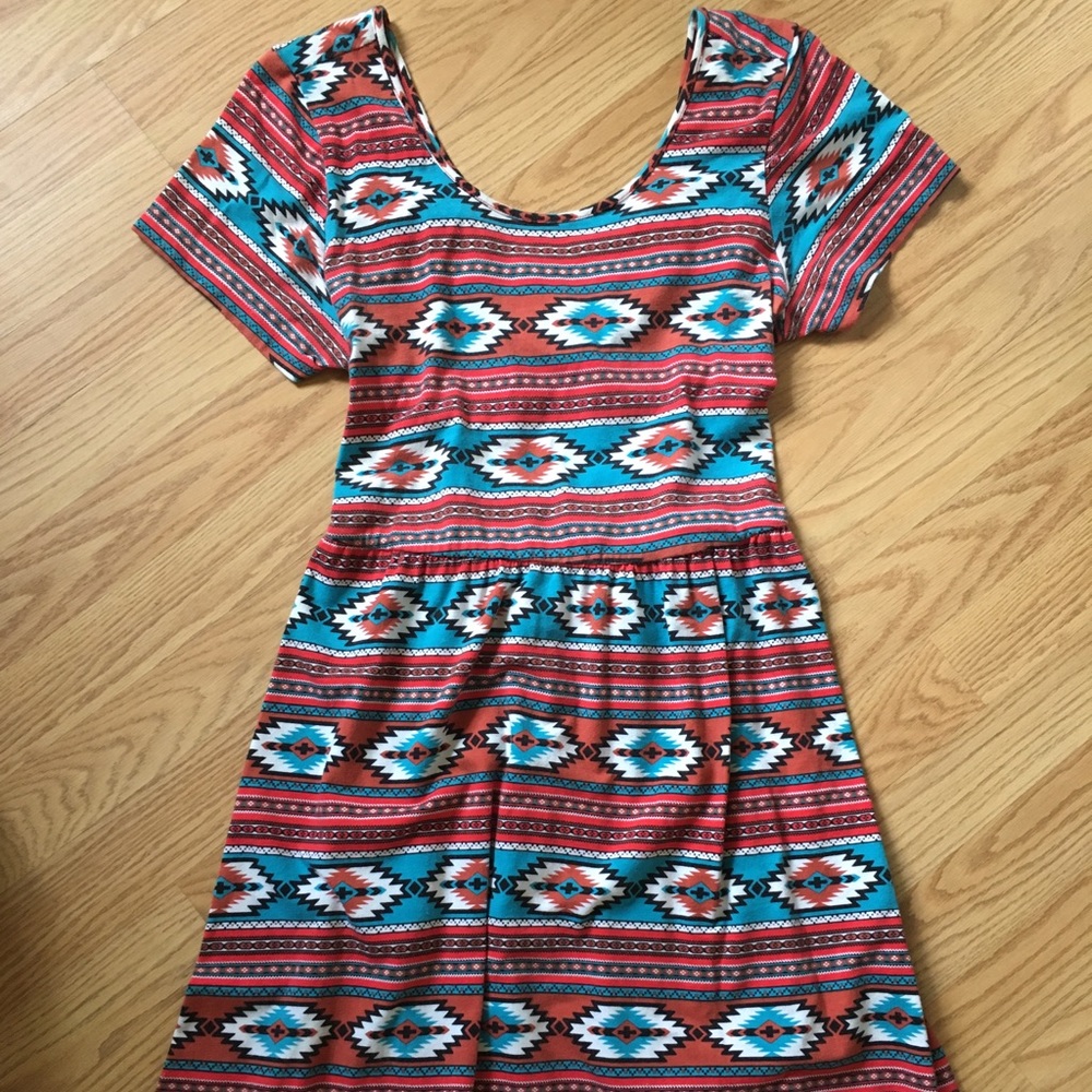 1x. Forever 21 Aztec designed dress